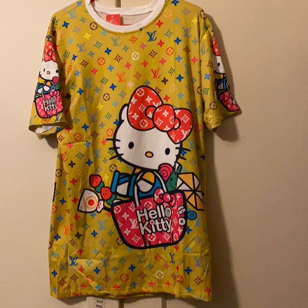 Hello Kitty dress shirt😊😊💥